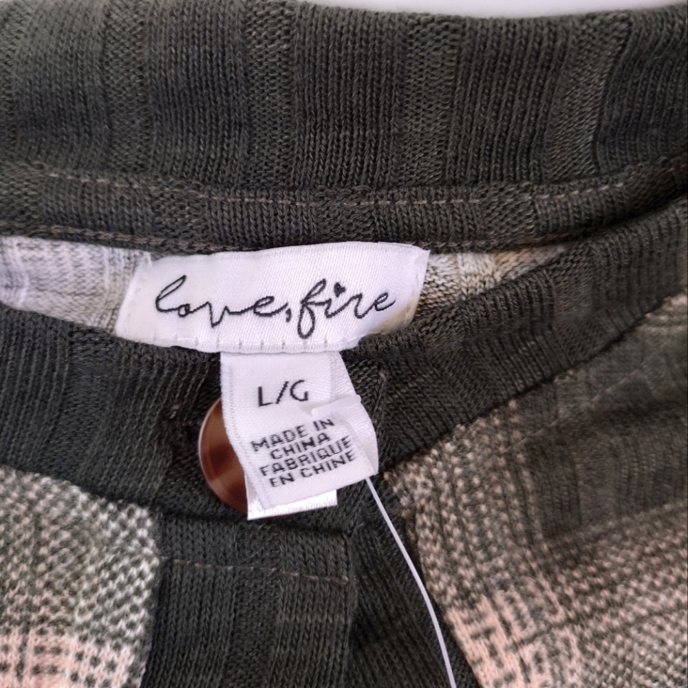 Nordstrom Love Fire Plaid Cardigan - Picture 10 of 10
